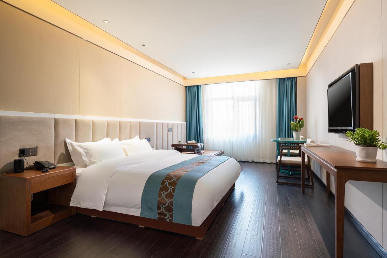 Beijing Tangfu Hotel - Located In The City Center Adjacent To The Subway Station Close To Nanluoguxiang Gulou Lama Temple Tiananmen Square Forbidden City Temple Of Heaven Providing Laundry Car Rental And Ticketing Services Екстериор снимка