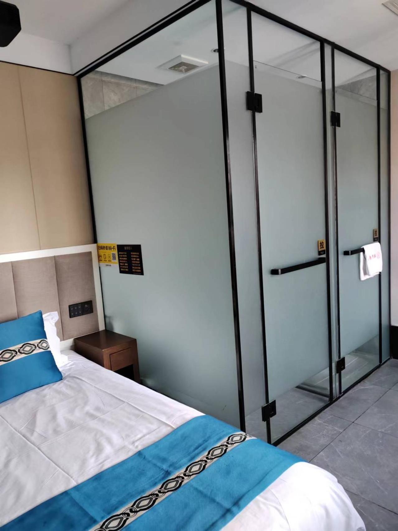 Beijing Tangfu Hotel - Located In The City Center Adjacent To The Subway Station Close To Nanluoguxiang Gulou Lama Temple Tiananmen Square Forbidden City Temple Of Heaven Providing Laundry Car Rental And Ticketing Services Екстериор снимка